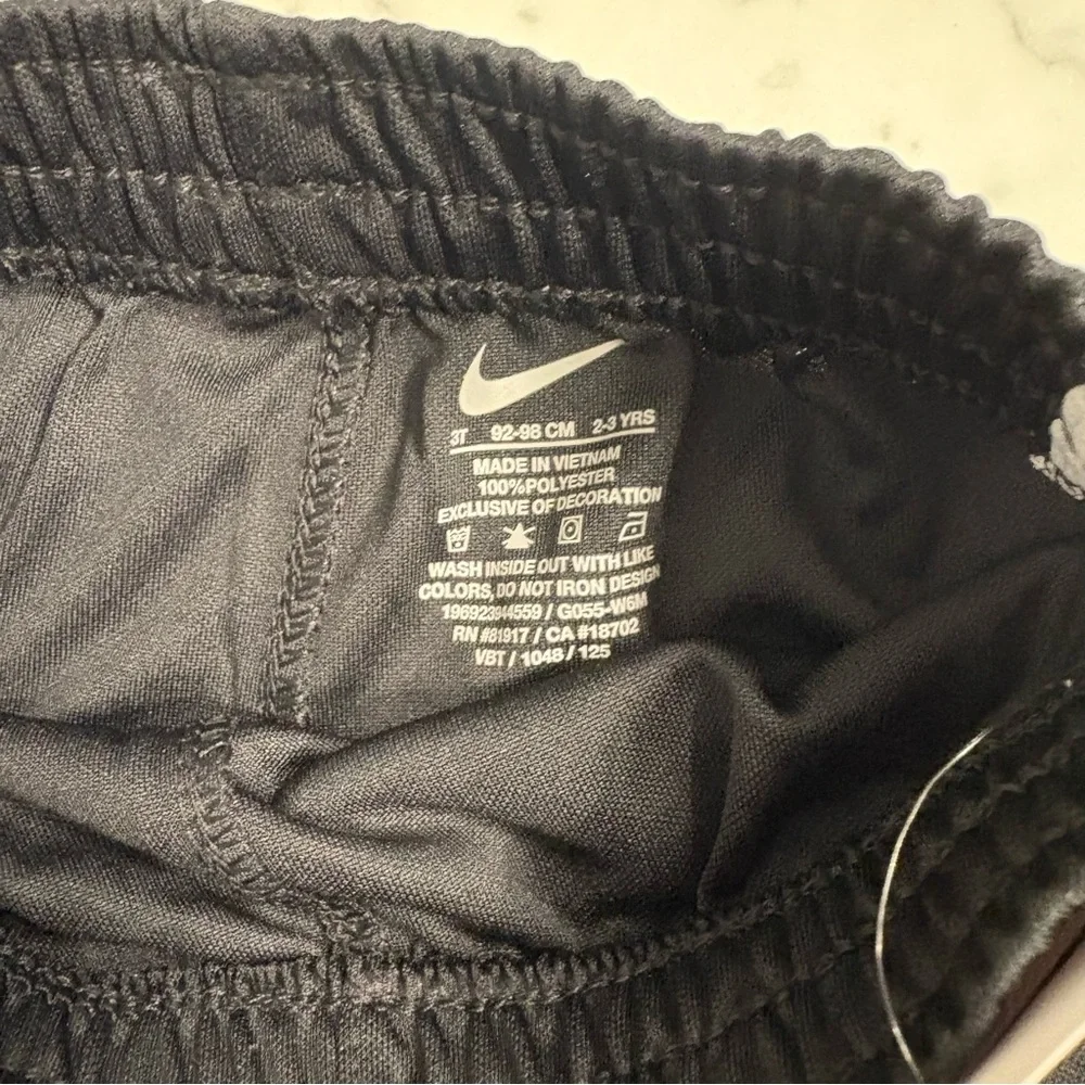 Nike Todder Boy Cotton Blend Top T-Shirt & Short Set Black Heather Gray Size 3T - Picture 6 of 6